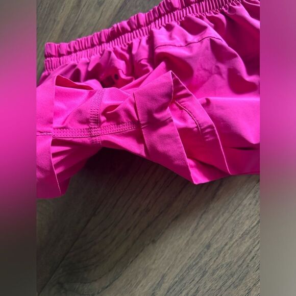 OG Lululemon Jeweled Magenta Spring Breakaway Shorts - Picture 5 of 9
